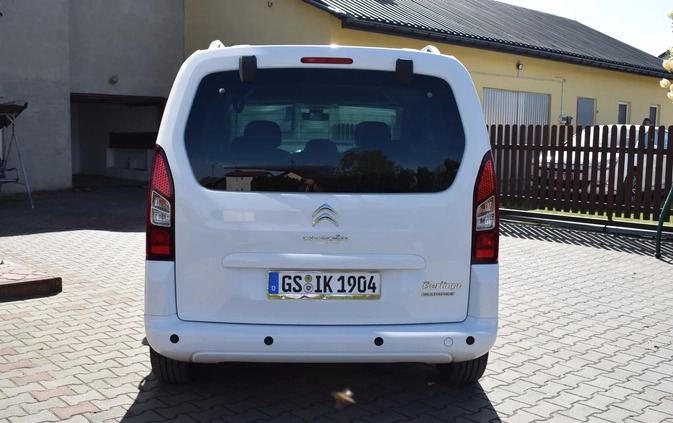 Citroen Berlingo cena 42500 przebieg: 165000, rok produkcji 2017 z Bełżyce małe 497